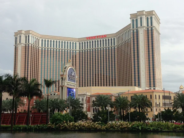 The Venetian (Макао, Китай): Крупнейшее Казино в Мире, Стилизованное под Венецию